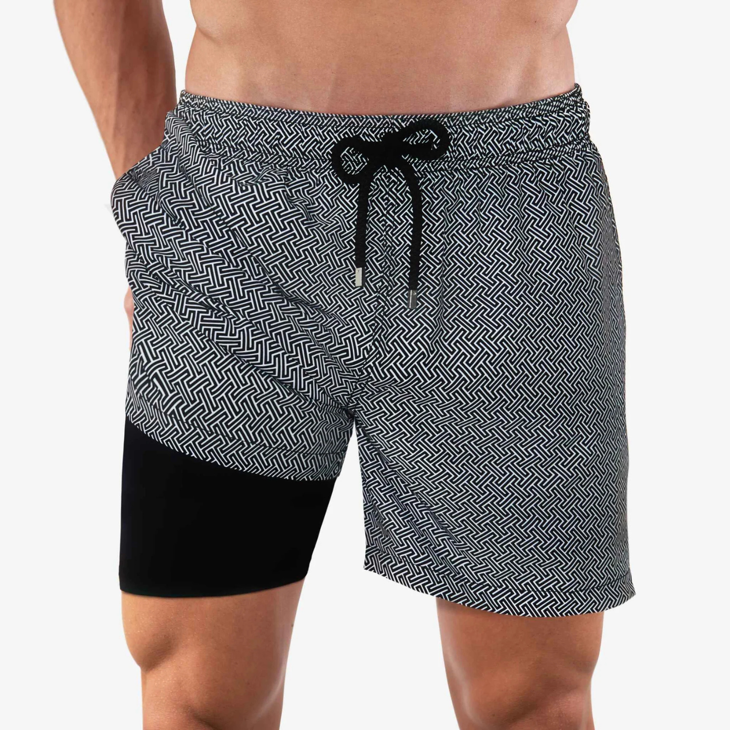 The Labyrinth - Mid Length Hybrid Short